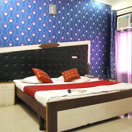 Hotel Kk Residency Chandīgarh Exterior foto